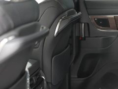 Toyota Vellfire Crown Hybrid 2.5L Premium Edition - ფოტო 14