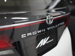 Toyota Vellfire Crown Hybrid 2.5L Executive Premier Edition - ფოტო 9