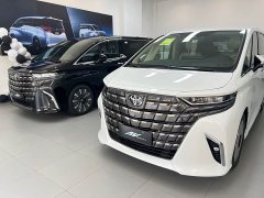 Toyota Alphard Hybrid 2.5L Premium Edition - ფოტო 4