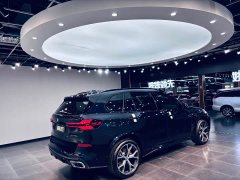 BMW X5 2023 xDrive 30Li M Sport Exclusive Night Edition Package - ფოტო 3