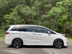 Honda Odyssey 2.0L Sharp Comfort Edition - ფოტო 15