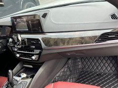 BMW 5 Series 525Li M Sport Package - ფოტო 16