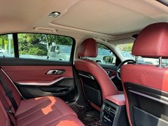 BMW 3 Series 325Li M Sport Package - ფოტო 15