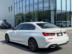 BMW 3 Series 325Li M Sport Package - ფოტო 19