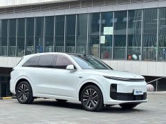 Li Auto L6 Pro Smart Refresh Edition - ფოტო 3