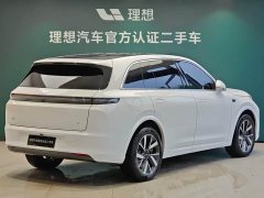 Li Auto L7 Max - ფოტო 4