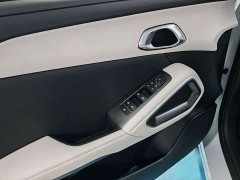 BYD Yuan UP 401KM Vitality Edition - ფოტო 7