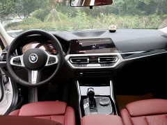 BMW 3 Series 320Li M Sport Package - ფოტო 11