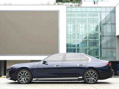 BMW i7 eDrive50L Leading M Sport Package - ფოტო 4