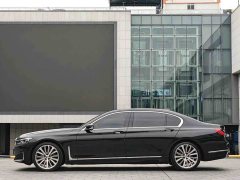 BMW 7 Series 740Li Premier Luxury Package - ფოტო 4