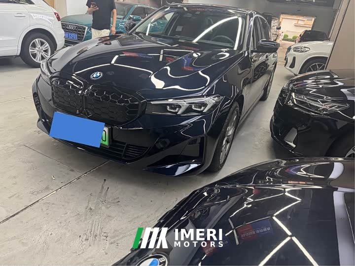BMW i3 2025 eDrive 35 L