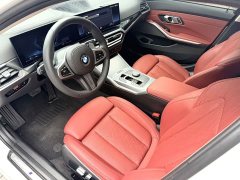 BMW 3 Series 325Li M Sport Night Edition Package - ფოტო 5
