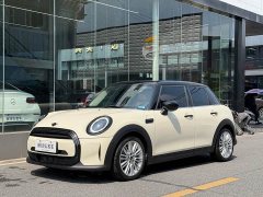 BMW MINI 1.5T COOPER Artist Five-Door - photo 1