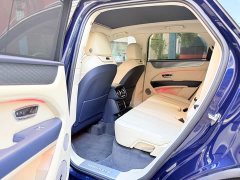 Bentley Bentayga 2022 4.0T V8 - ფოტო 12