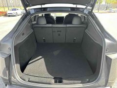 Tesla Model Y Rear-Wheel Drive - ფოტო 9