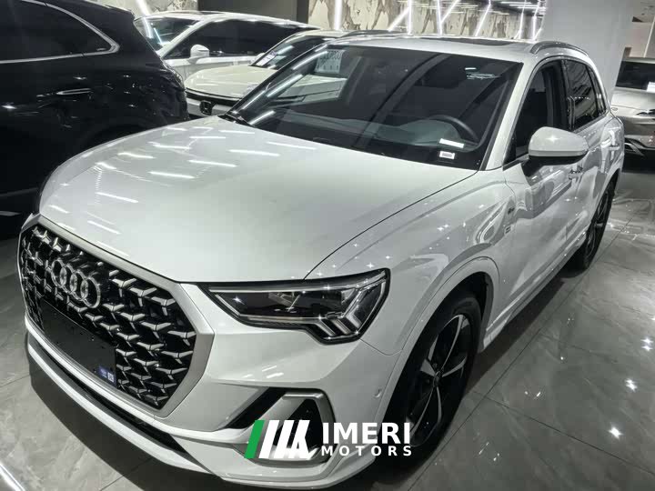 Audi Q3 35 TFSI Fashion Dynamic