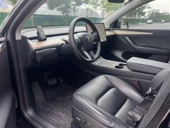 Tesla Model Y Standard Range RWD - ფოტო 4