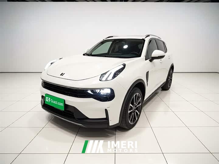 Lynk & Co 01 2.0TD two-wheel drive Pro