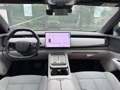 Voyah Lantu Zhiyin 2024 Ultra-Long Range Smart Comfort Edition - ფოტო 10