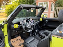 BMW MINI 2023 Facelift II 2.0T COOPER S CABRIO Artist - ფოტო 8