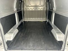 Little Sea Lion Shineray X30 1.5L Fortune Box Truck 2/5 seats Front A/C - ფოტო 11