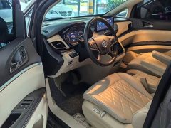 Buick GL8 2022 Land Executive Cabin 652T Luxury - ფოტო 5