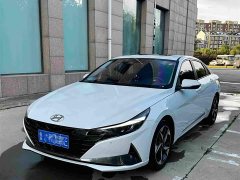 Hyundai Elantra 1.5L CVT Luxury - ფოტო 1