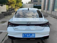 Hyundai Elantra 1.5L CVT Luxury - ფოტო 16