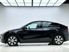 Tesla Model Y 2022 Facelift Rear-Wheel Drive - ფოტო 3