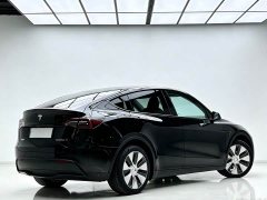 Tesla Model Y 2022 Facelift Rear-Wheel Drive - ფოტო 4