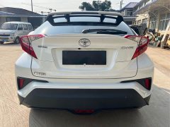 Toyota C-HR 2020 2.0L Leading Edition - ფოტო 8