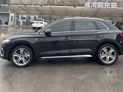 Audi Q5L 45T Luxury Dynamic - ფოტო 3