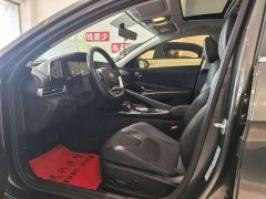 Hyundai Elantra 1.5L CVT Luxury - ფოტო 6