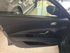 Hyundai Elantra 1.5L CVT Luxury - ფოტო 7