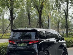 Toyota Vellfire 2024 Crown Hybrid 2.5L Premium Edition - ფოტო 18