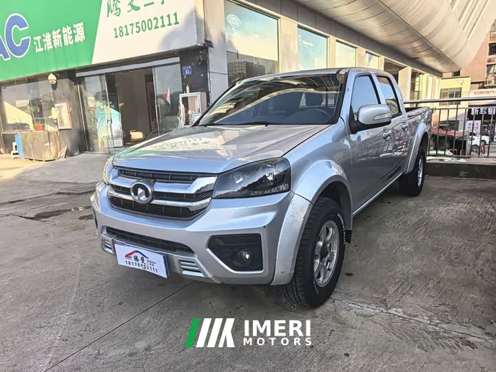 Mercedes-Benz Fengjun 5 2.0T 2WD Version - car from China