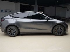 Tesla Model Y Standard Range RWD - ფოტო 4