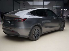 Tesla Model Y Standard Range RWD - ფოტო 5