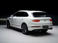 Bentley Bentayga 4.0T V8 - ფოტო 7