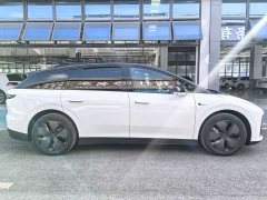 Li Auto i6 2025 Two-Wheel Drive Standard - ფოტო 15