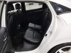 Honda Civic 2021 Hatchback 220 Turbo CVT Trendy Control - ფოტო 15