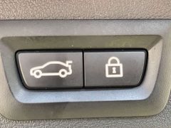 BMW X5 xDrive 30Li Luxury M Sport Package - ფოტო 10