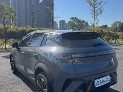 Lynk & Co Geely Lynk & Co 06 EM-P 126 Long Range Max - ფოტო 7