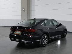 Volkswagen Passat 2023 330TSI Luxury - ფოტო 2