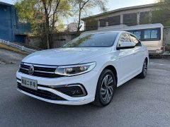 Volkswagen Bora 200TSI DSG Smart Edition - ფოტო 1