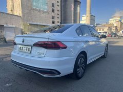 Volkswagen Bora 200TSI DSG Smart Edition - ფოტო 4