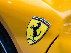 Ferrari 2021 SF90 3.9T V8 Spider - ფოტო 4
