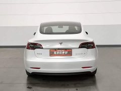 Tesla Model 3 Rear-Wheel Drive - ფოტო 4