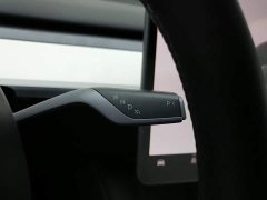 Tesla Model Y Rear-Wheel Drive - ფოტო 13