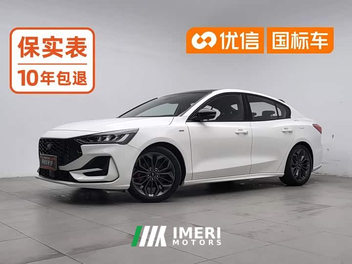 Ford Focus Sedan EcoBoost 180 Automatic ST Line